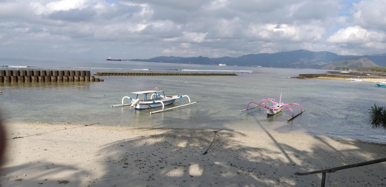 Ida'S Homestay 캔디다사 외부 사진
